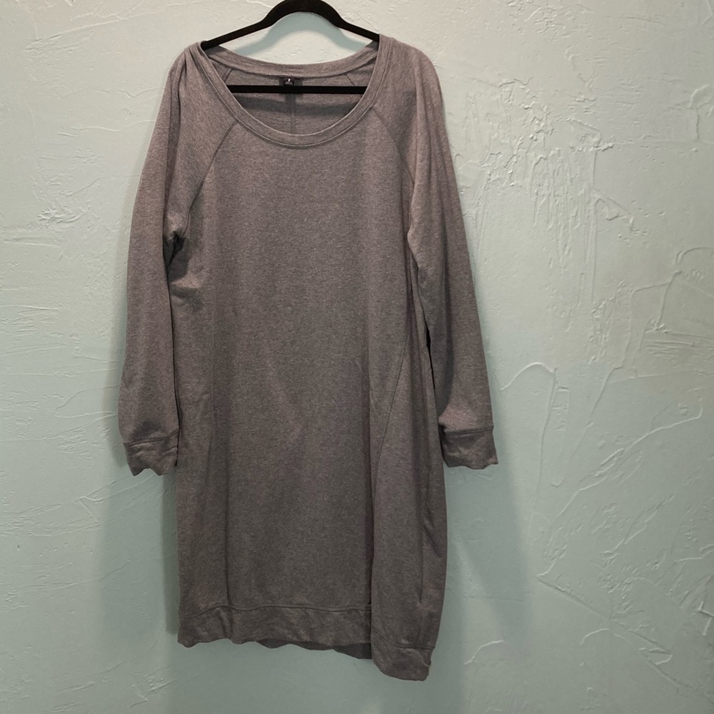 Torrid 2
Gray Shirt Dress
Gently used
